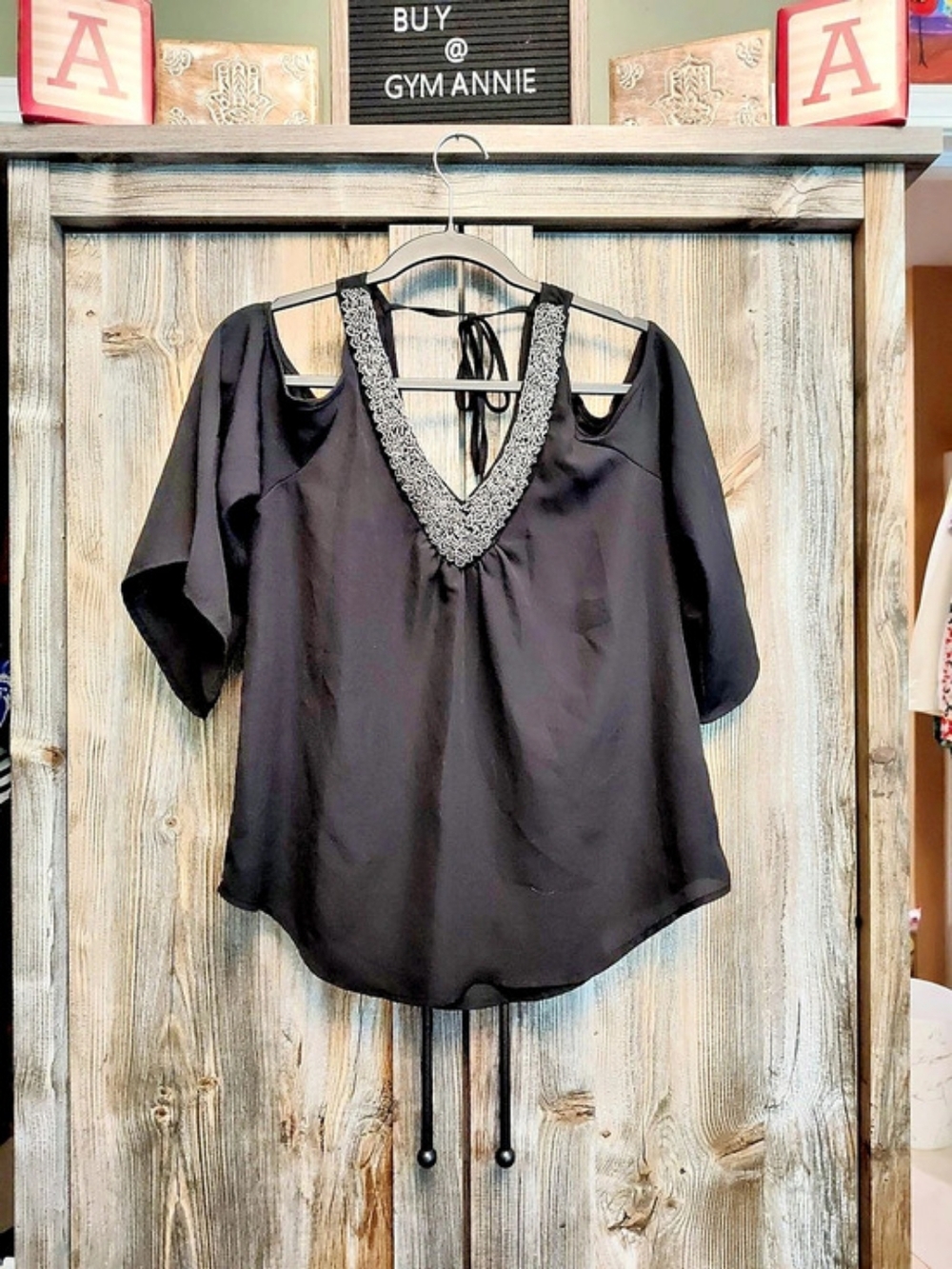 Socialite Embellished V-Neck Blouse in Black Like New